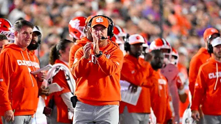 Dabo Swinney Doesn&#39;t Think Clemson Tigers Handled Preseason Expectations Correctly