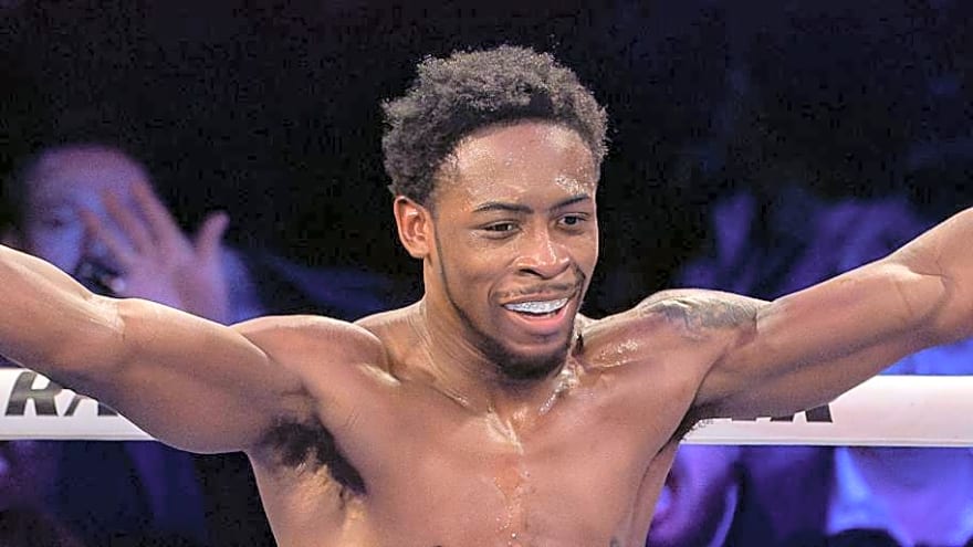 Keyshawn Davis Makes Prediction U-Turn for Lopez vs Stevenson Fight