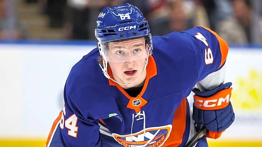 NY Islanders' Calum Ritchie Gets Compared to Former Franchise Great