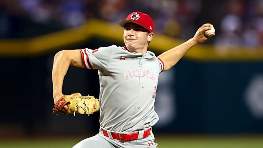 D-backs Make 5-Player Roster Move