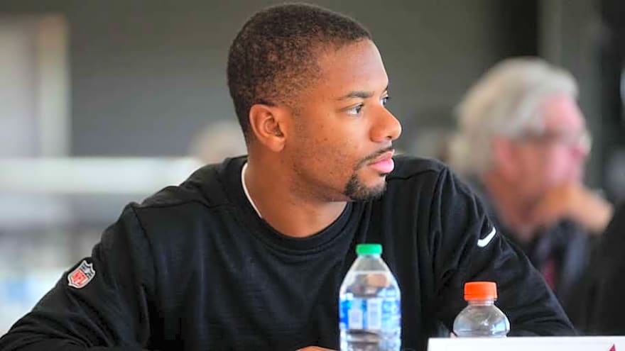 Cardinals Coach Interviewing for Seahawks OC Job