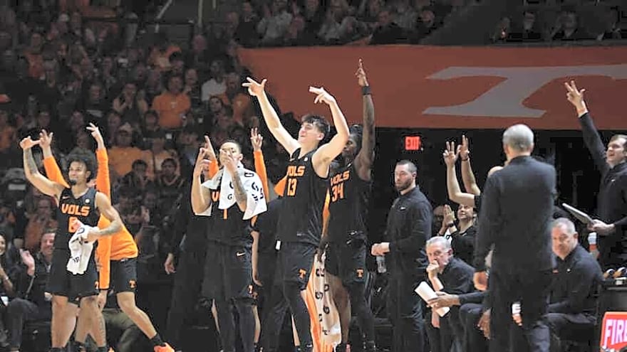 Tennessee Avoids Upset Against LSU