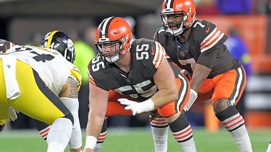 Could the Seahawks and Center Ethan Pocic Get a Reunion?