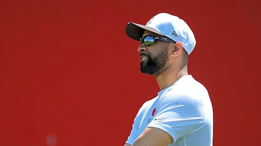 Cleveland Browns Still Deliberating Head Coaching Hire While Another Domino Falls