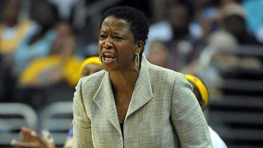 Jennifer Gillom Leads The Mercury In Their Impressive Playoff Run