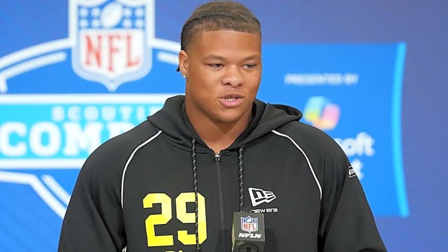 Buffalo Bills Predicted to Add Disruptive DT, Playmaking LB in New Mock Draft