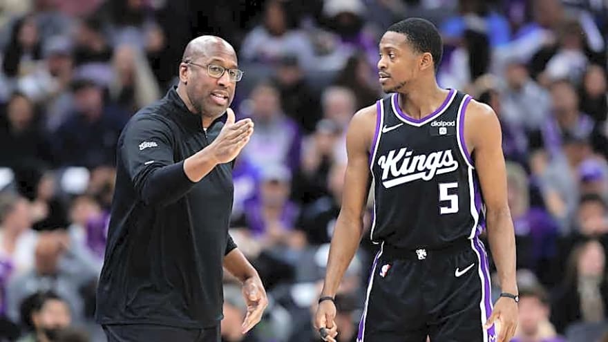 Mike Brown Has Plans for Knicks Star Duo