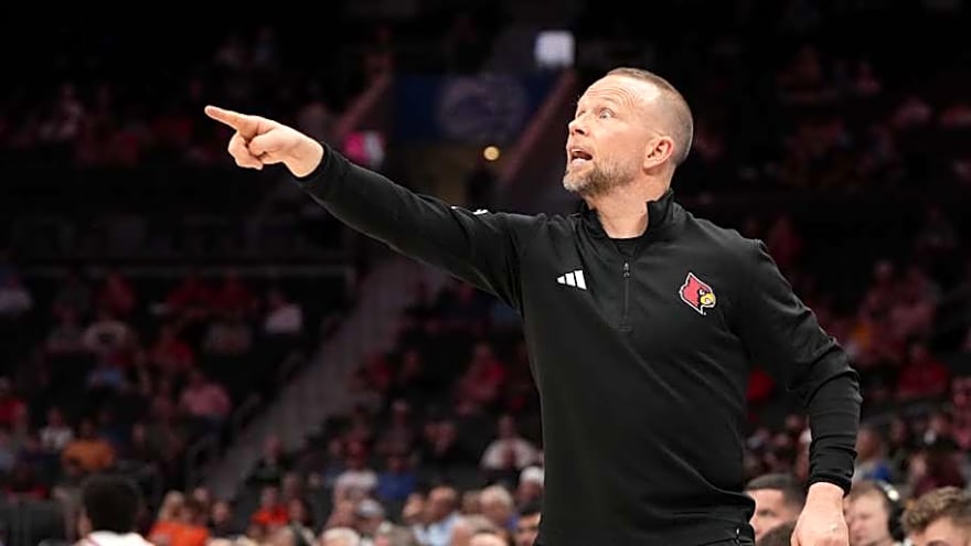 What Pat Kelsey, Louisville Players Said After 62-58 Win vs. SMU