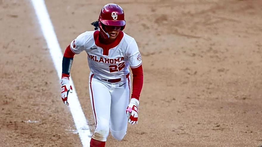 Oklahoma's 'Merry-go-round' Offense Just Kept Spinning to Start SEC Play