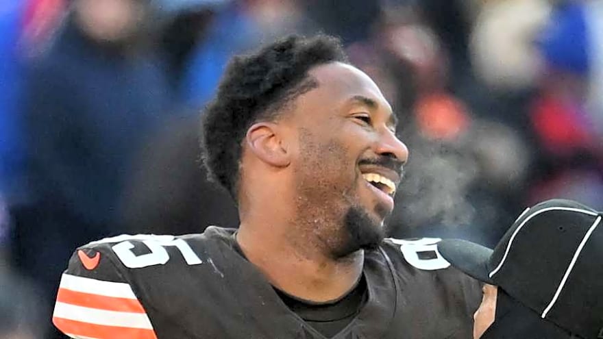 Browns star Myles Garrett disappointed after not breaking sack record vs. Bills