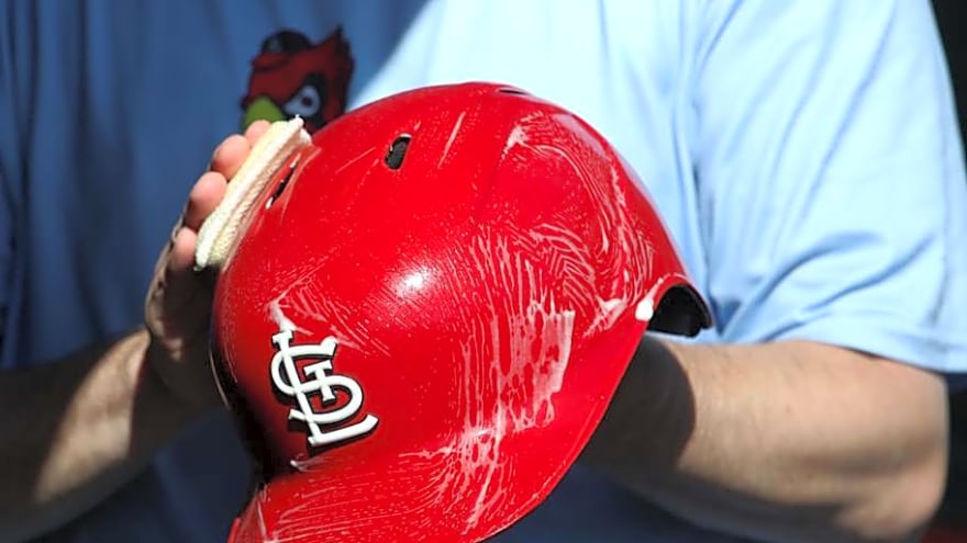 Cardinals Unlikely Fan Favorite Could Have Shot at Opening Day Roster