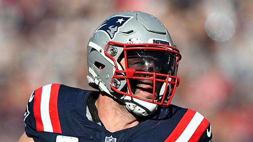 Patriots LB Injured in AFC Championship Game