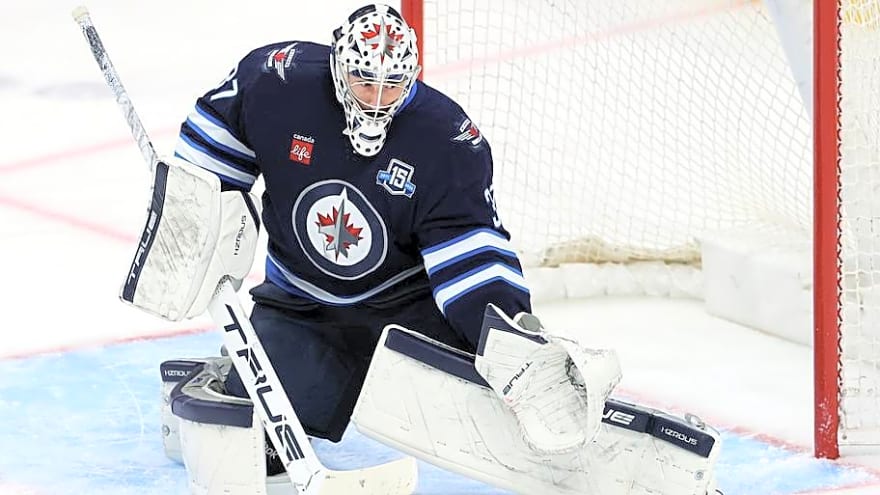Why Connor Hellebuyck trade chatter could suddenly heat up for Buffalo Sabres