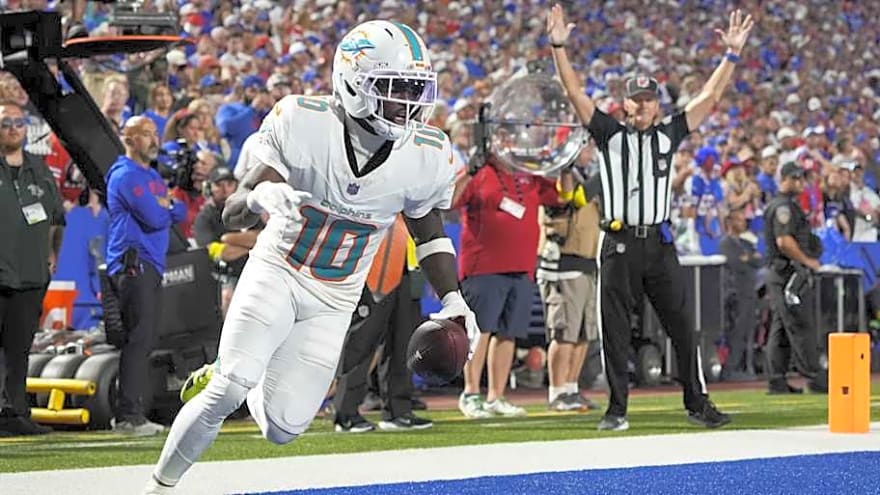 Dolphins Top 5 Cut Candidates for 2026 Offseason