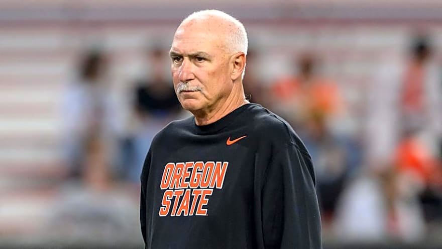 Oregon State Interim Coach Robb Akey Talks Home Pac-12 Matchup With Washington State