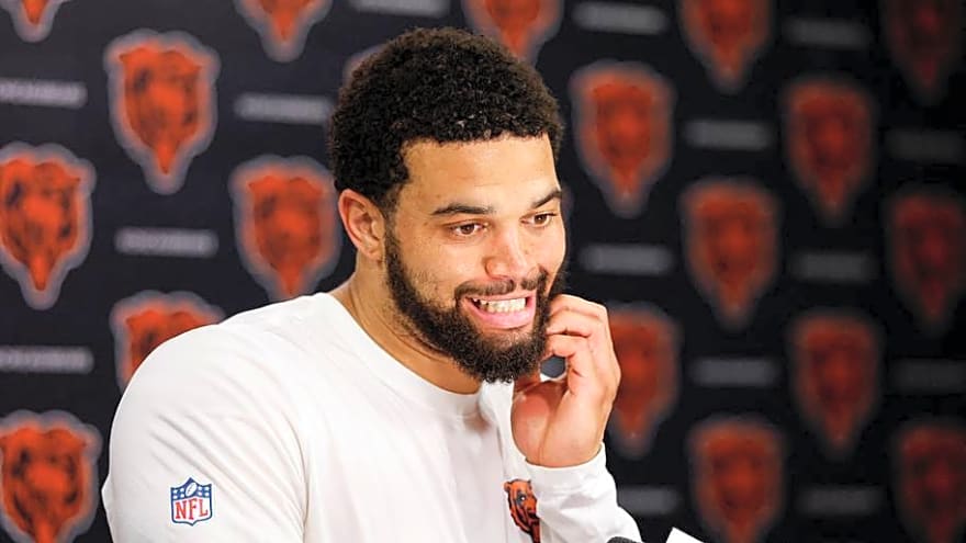 Caleb Williams Makes Bizarre Omission from List of Greatest Bears of All Time
