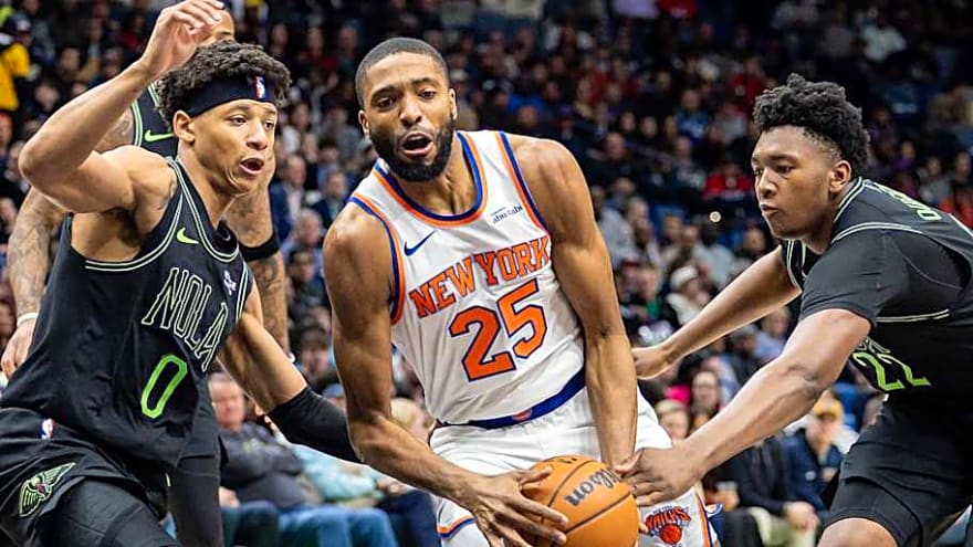 Knicks' Mikal Bridges Suffers Bloody Injury in Win vs. Pelicans
