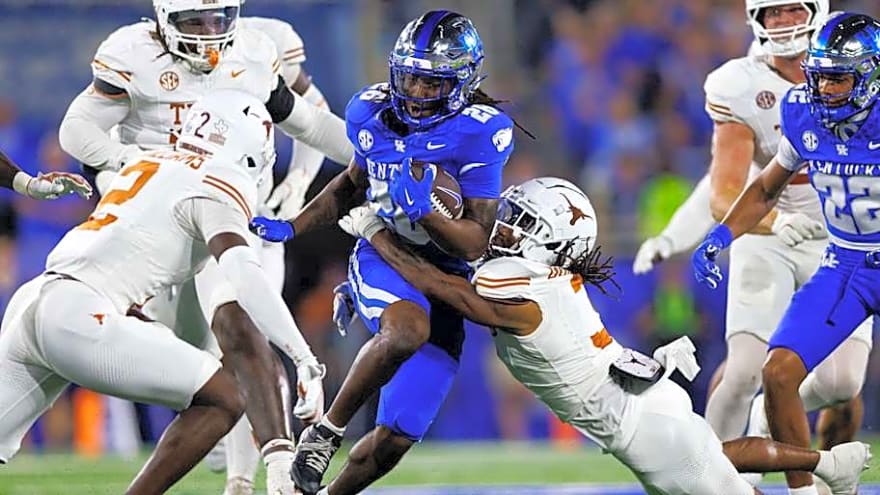 Where the Texas Longhorns Stand in The Polls Despite Win Over Kentucky
