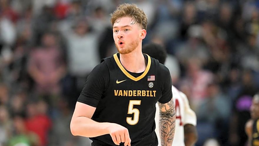 Knicks Finally Sign Tyler Nickel to Two-Way Deal (What It Means for New York This Season)