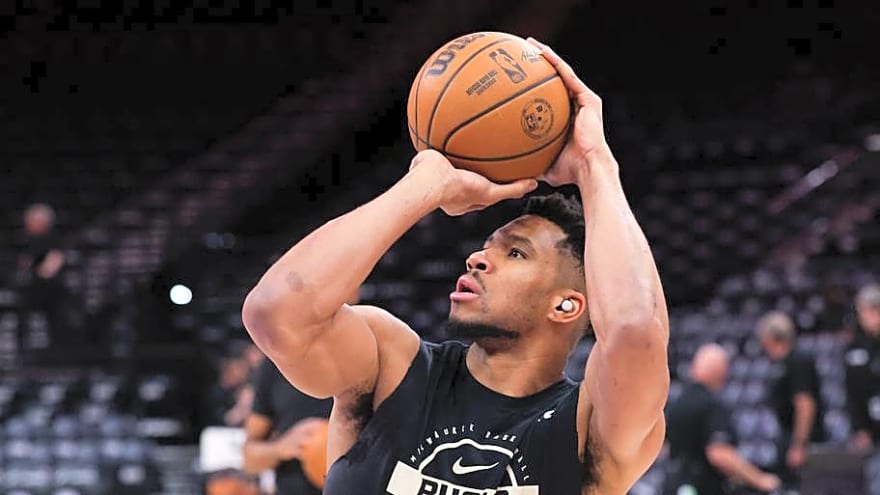 Giannis Antetokounmpo comments about former Bucks teammates stir controversy