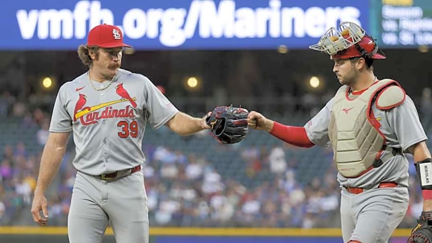 Cardinals 24-Year-Old Catcher Has Bright Future in St. Louis