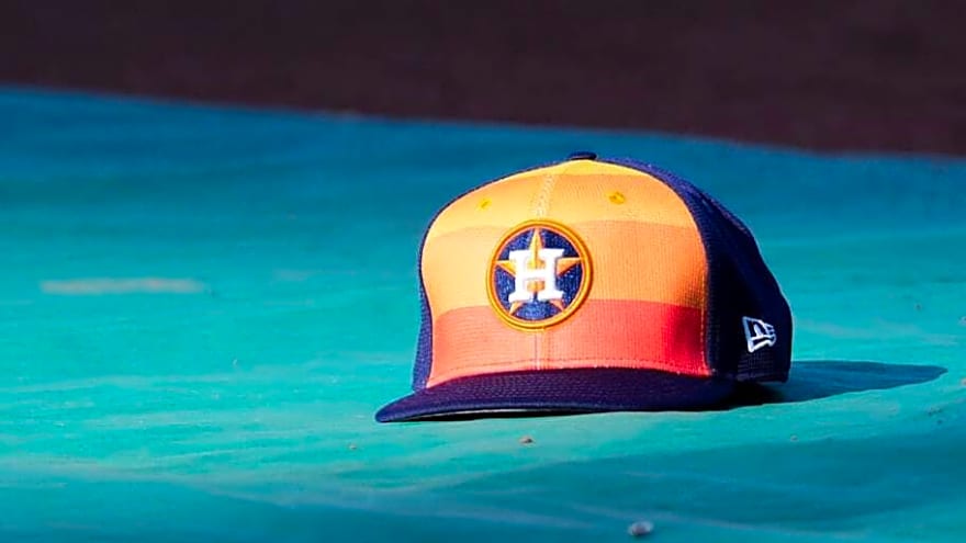 Recently Retired Former Astros Catcher Expresses Interest in Managing Someday