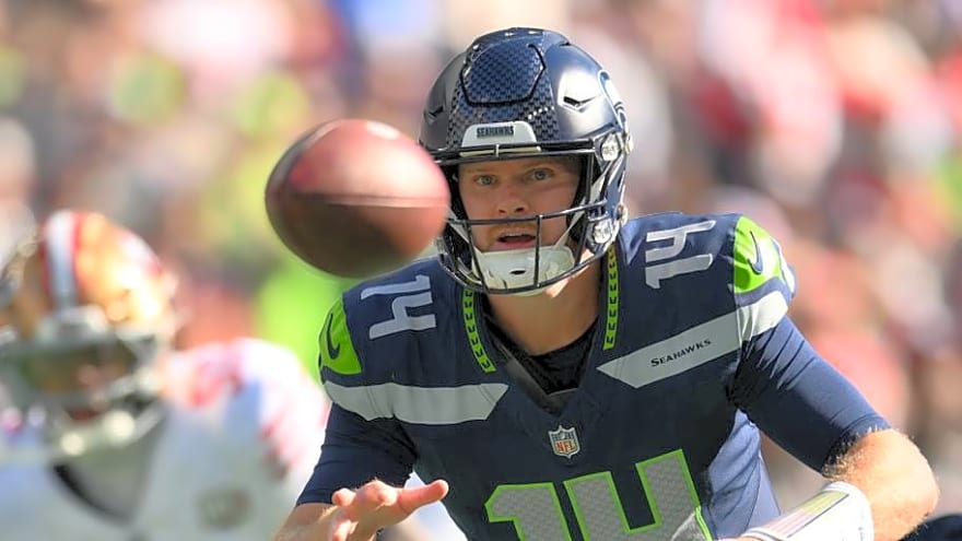 Seahawks Have Perfect Opportunity to Cut Ties With Sam Darnold in 2027