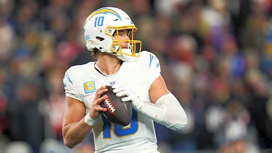 Chargers Post-Free Agency Depth Chart: Starters, Position Battles, Roster Bubble