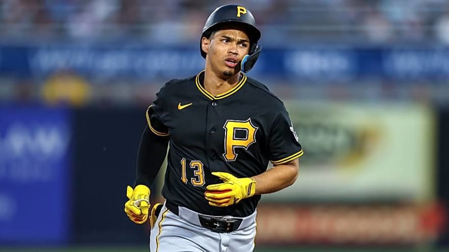 Toughest Contract Decision Facing Pirates This Winter