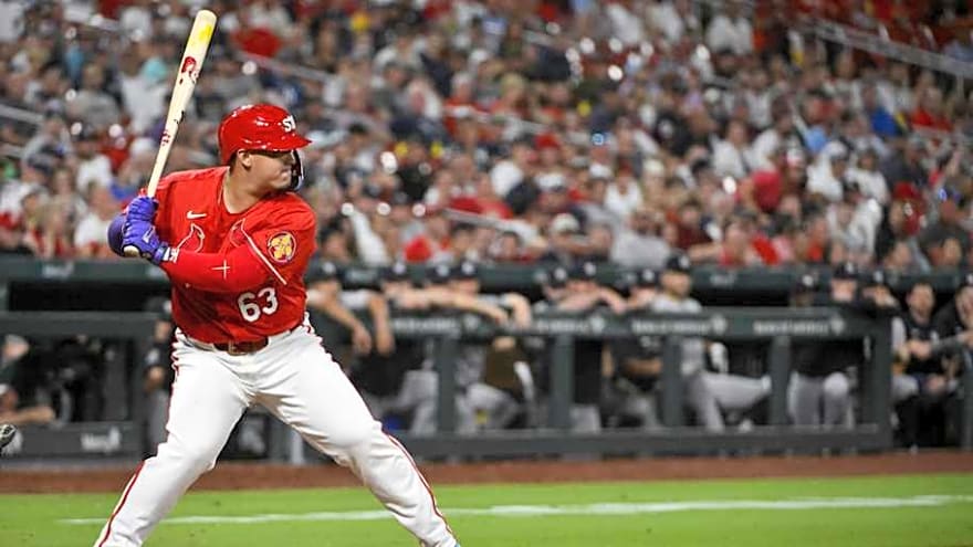 Cardinals Cut Ties With 28-Year-Old Catcher Among 4 Non-Tenders