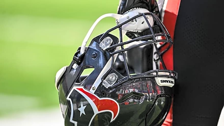 Texans Newcomer Facing Brutal Label Entering 2025 NFL Season