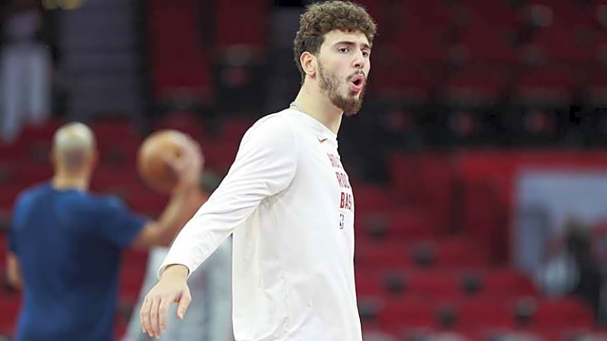 Rockets&#39; Alperen Segun Helps Turkey Advance to FIBA EuroBasket Finals