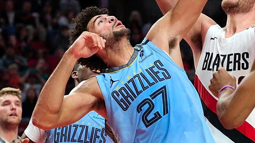 Cam Boozer puts up historic triple double, Cedric Coward shines as Grizzlies move to 5-0