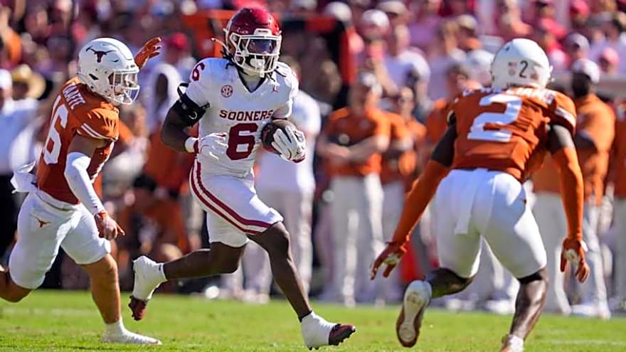2 Texas Freshman CBs Are Standing Out to Mark Orphey
