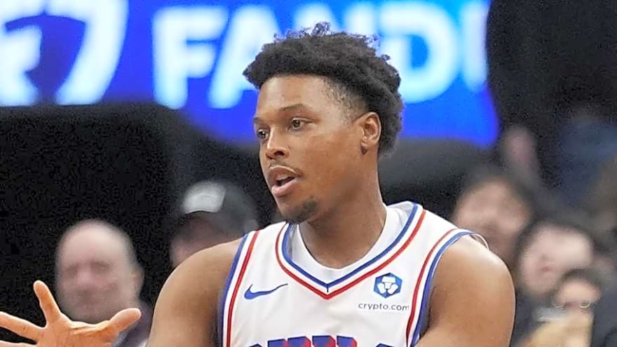 Kyle Lowry gets love from Raptors crowd in possible final Toronto appearance