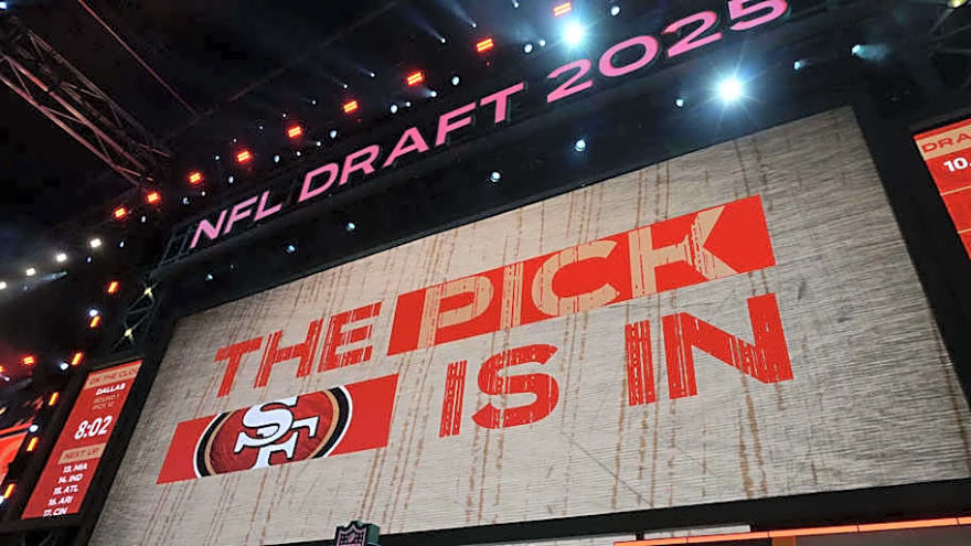 The 49ers are Targeting an Offensive Lineman Early in the NFL Draft
