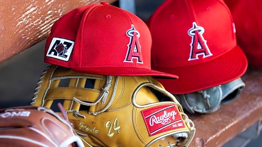 Angels Infielder Elects to Leave Organization, Head to Free Agency