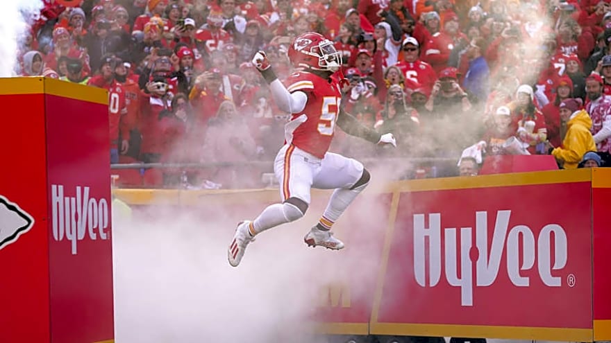 Ranking Dolphins Top 25 Players: Did Miami Get a Steal at Linebacker?