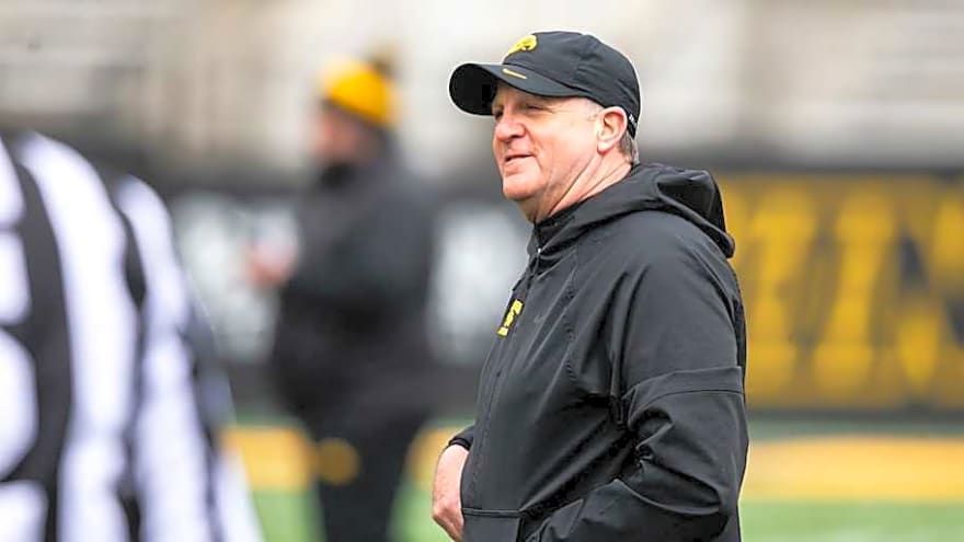 Iowa Joins Battle For Class of 2027 DB