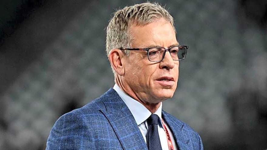Troy Aikman Brought To Tears During David Moulton Tribute on Cowboys-Eagles Broadcast