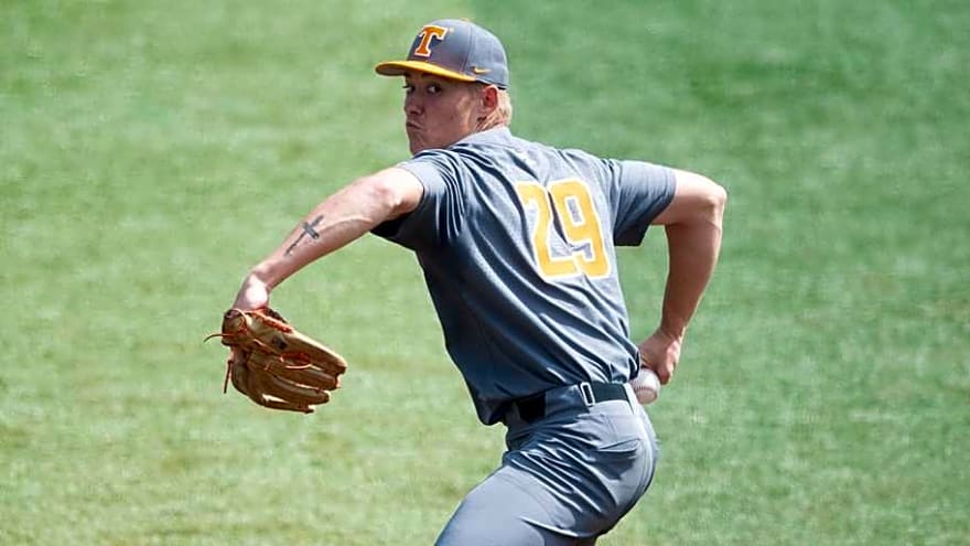 Blade Tidwell Makes Strong Initial Case to Make Giants Opening Day Roster