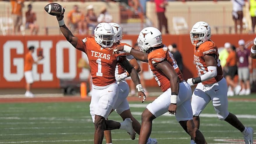 What Texas Longhorns Players Said About Early Thoughts on Ohio State Game