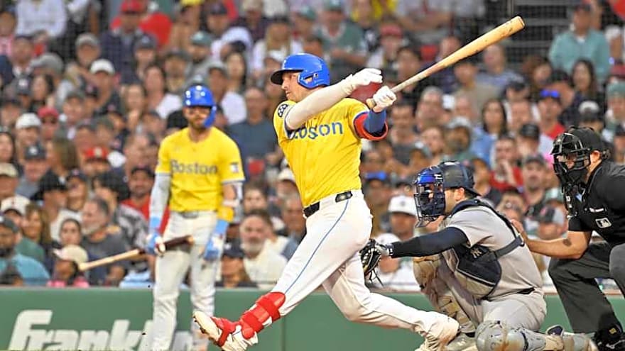 Red Sox ‘Favored’ for Alex Bregman, But Blue Jays Among Threats