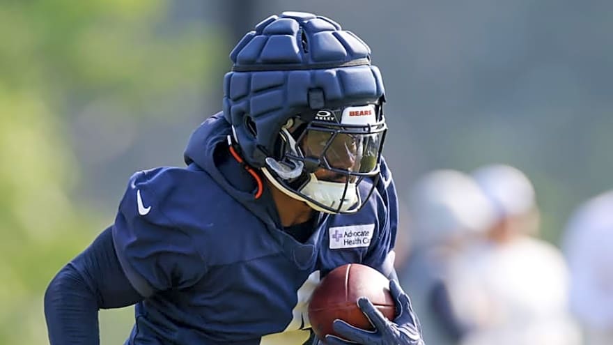 Critics keep bashing Bears&#39; RB room as 2025 season nears