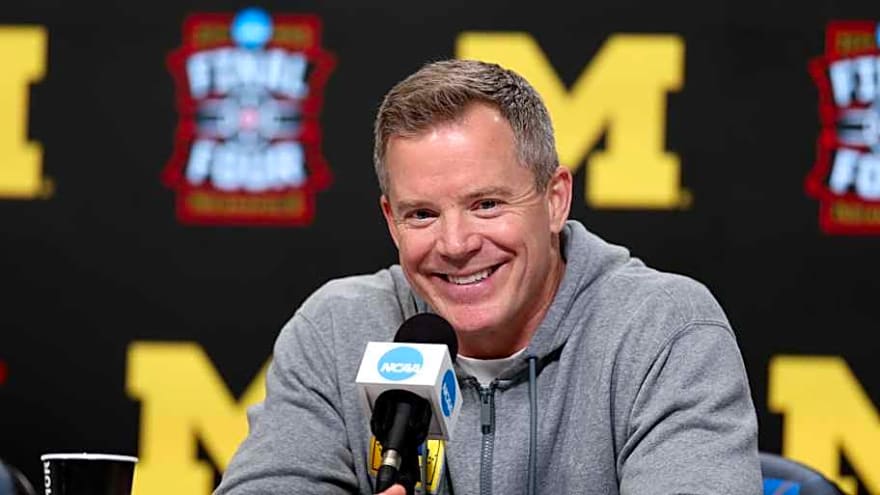 5-Star Guard Commits to Michigan During Final Four Game vs. Arizona