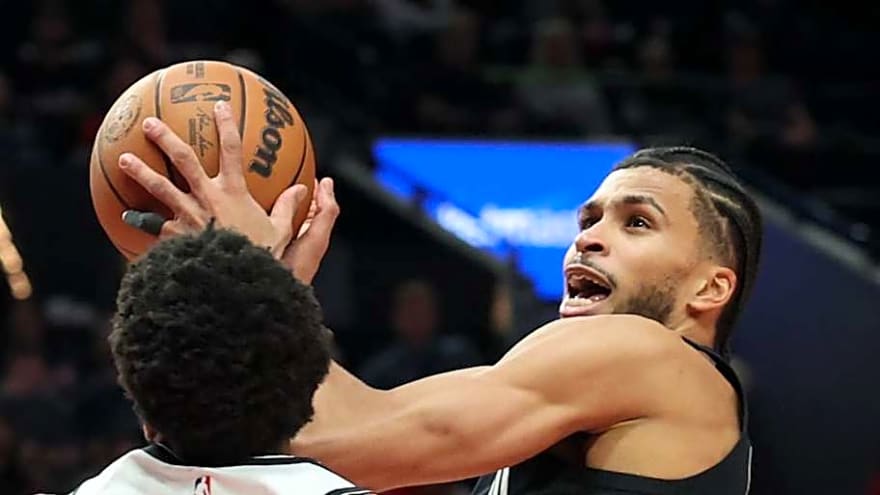 Toumani Camara Career High Lifts Blazers Over Nets