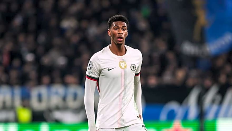 Maresca&#39;s preferred Chelsea centre-back pairing revealed as Acheampong receives message