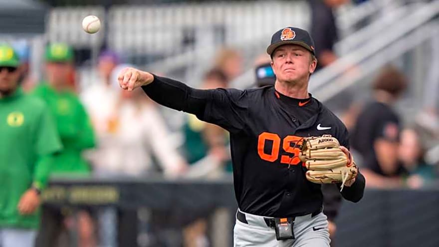 Should Oregon State Baseball&#39;s Trent Caraway Go Pro if He is Drafted?