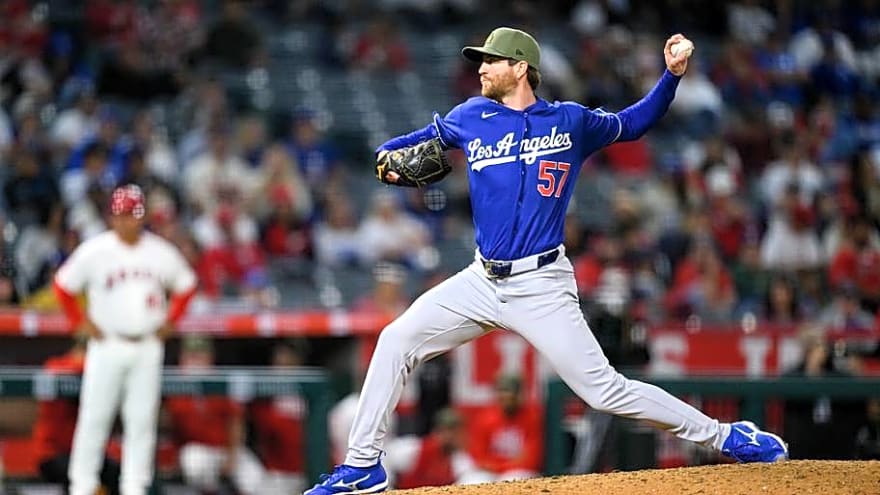 Dodgers Bring Back Veteran Pitcher Ahead of Trade Deadline