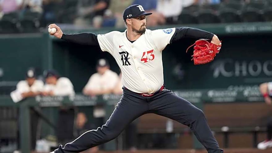 Texas Rangers Reliever Sets Intriguing Pitching Record for Live Ball Era